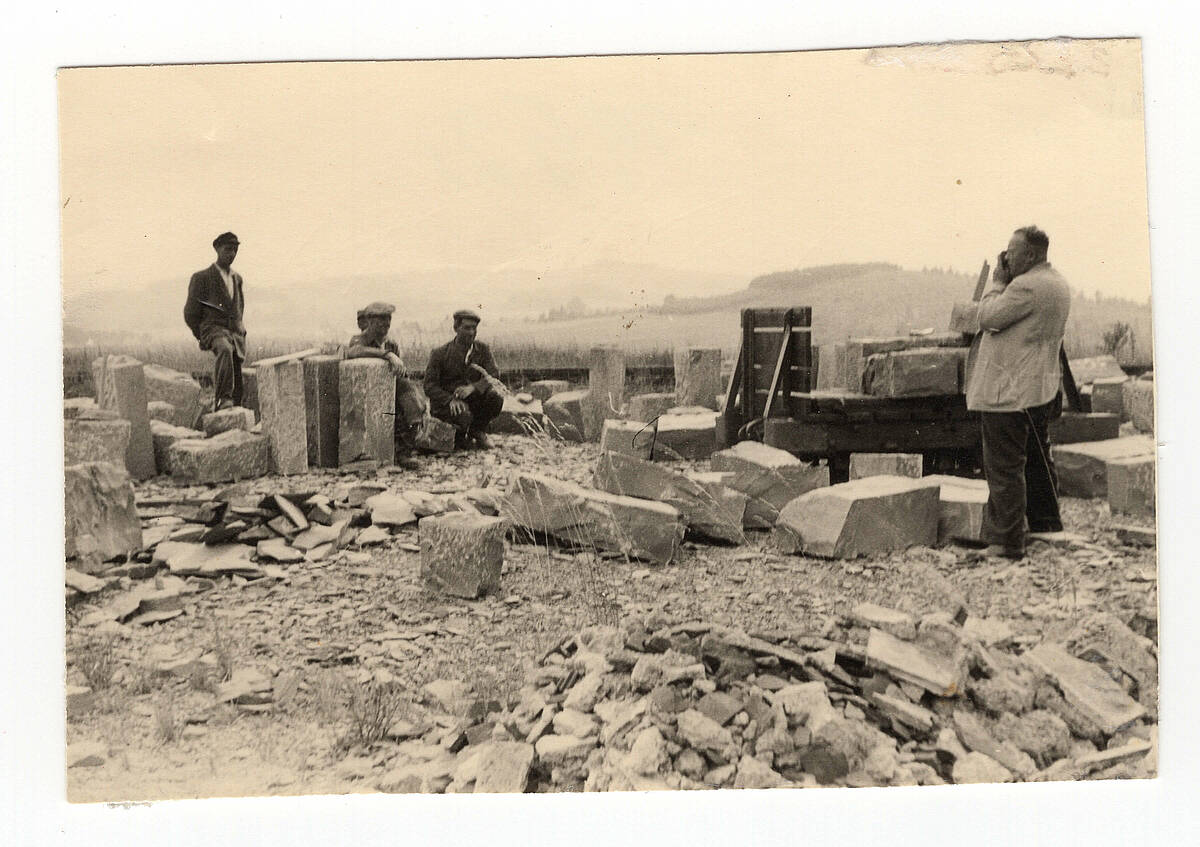Fotoaufnahmen im Steinbruchbetrieb der Bergisch-Märkischen Steinindustrie am Brungerst, 1952 – Foto: Sammlung Friedel Schmal/Archiv der Gemeinde Lindlar