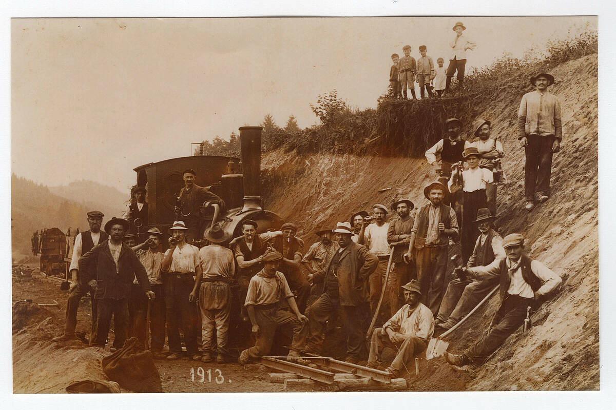 Feldbahn im Steinbruchbetrieb Felsethal, 1913 – Foto: Archiv der Gemeinde Lindlar