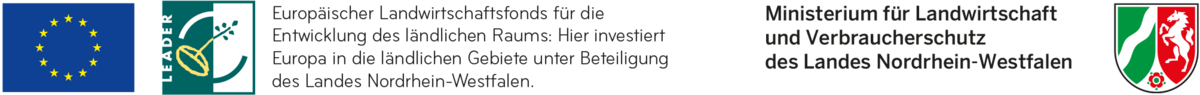 [Translate to English:] Logo LEADER - Europäischer Landwirtschaftsfonds für die Entwicklung des ländlichen Raums: Hier investiert Europa in die ländlichen Gebiete. Unter Beteiligung des Landes Nordrhein-Westfalen.